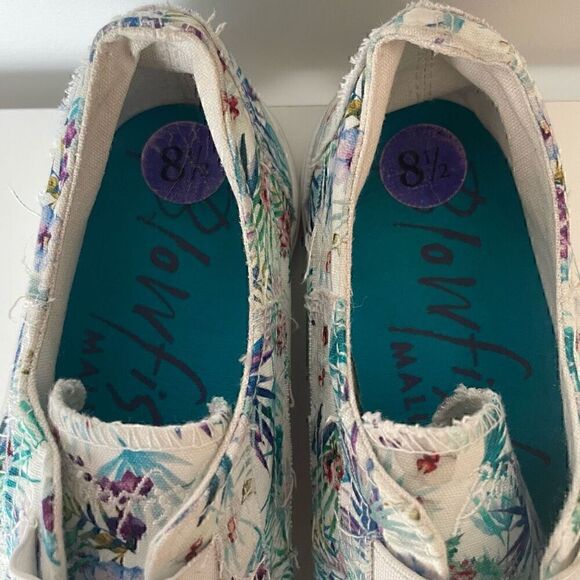 Blowfish Comfort Shoes Sneakers Womens Size 8.5 White Tropical Floral Slip On - Picture 5 of 10